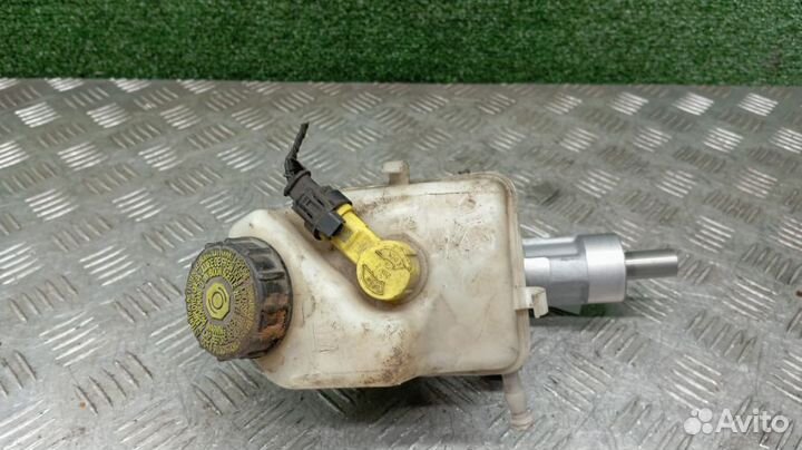 Главный тормозной цилиндр Chevrolet Cruze