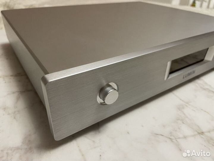 Усилитель Lumin M1 сетевой плеер