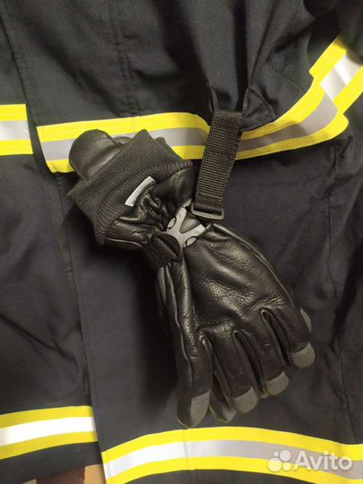 Зажим для перчаток пожарного