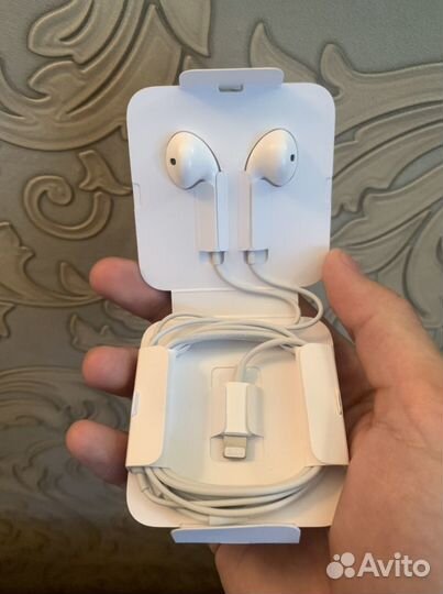 Наушники apple earpods lightning (новые)