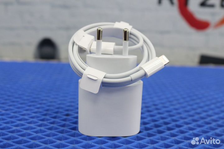 Apple 20W USB-C Power Adapter + Кабель Ориг. Новый