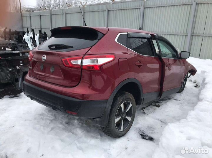 Автомобиль в разборе Nissan Qashgai j11 2014 года