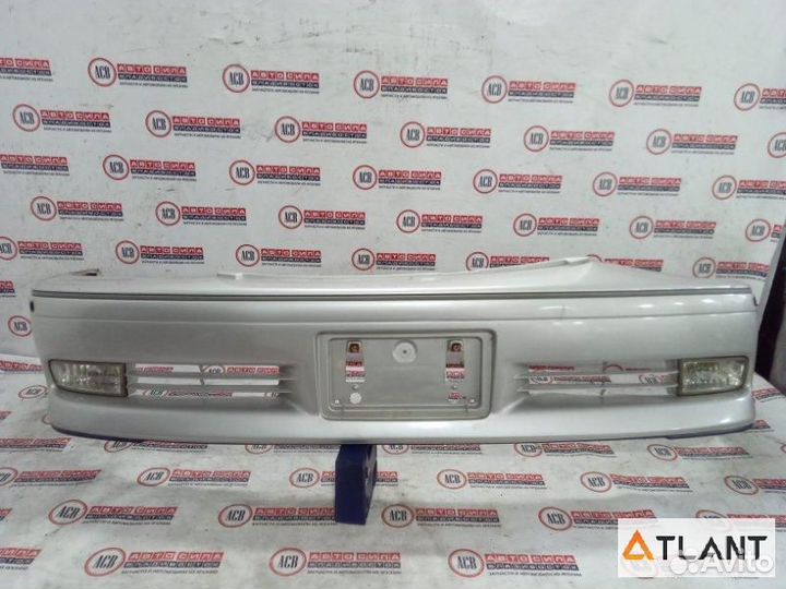 Бампер передний toyota crown