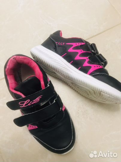 Кроссовки детские для девочек