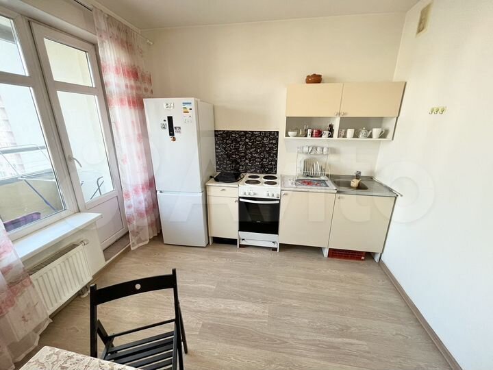 2-к. квартира, 55 м², 7/15 эт.