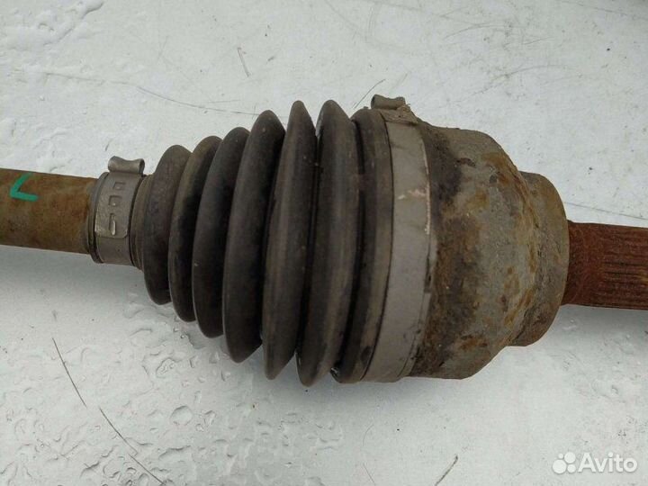 Полуось левый Mazda 3 BK 1.6L 2006