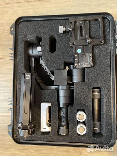 Стабилизатор zhiyun crane