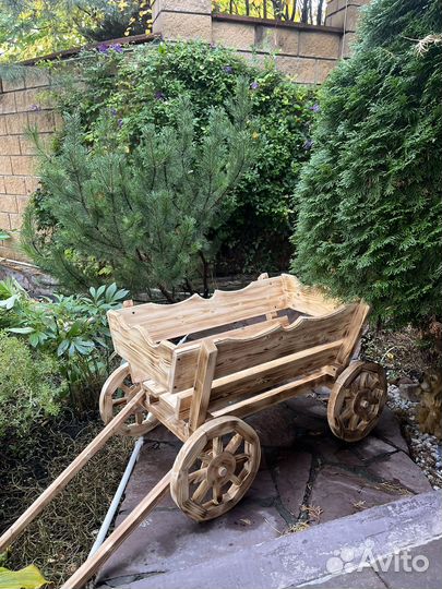 Тележка на колесах.Декор для сада