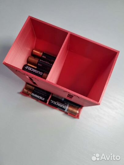 Диспенсер для батареек