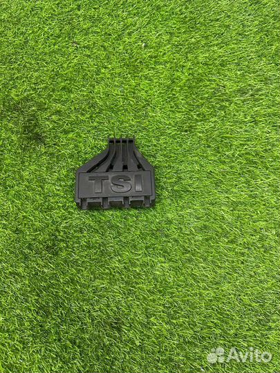 Канал для кабеля катушек зажигания Volkswagen Golf