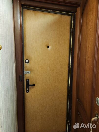 Дверь входная металлическая