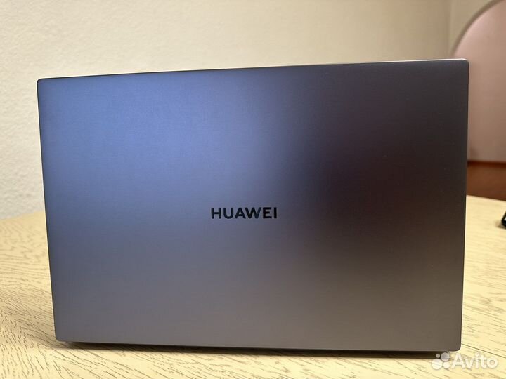Ноутбук huawei MateBook D14