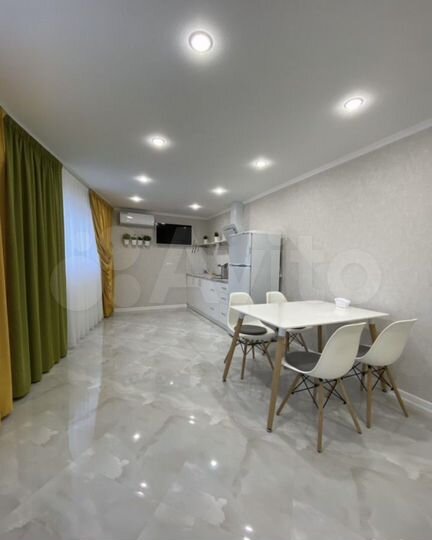 2-к. квартира, 60 м², 4/4 эт.