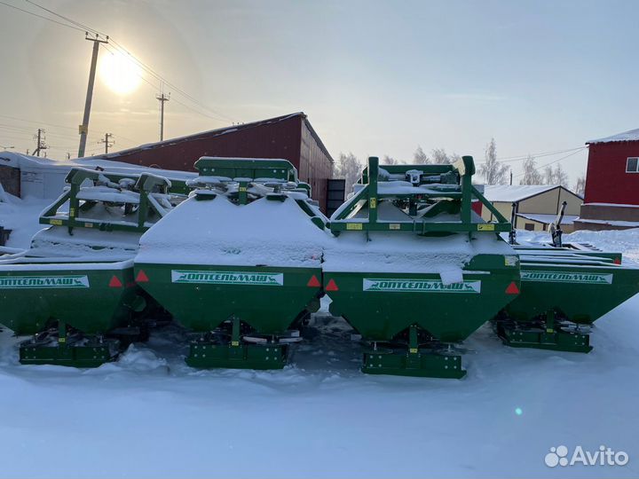 Разбрасыватель удобрений Оптсельмаш Фермер, 2023