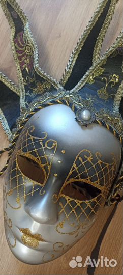Маска карнавальная