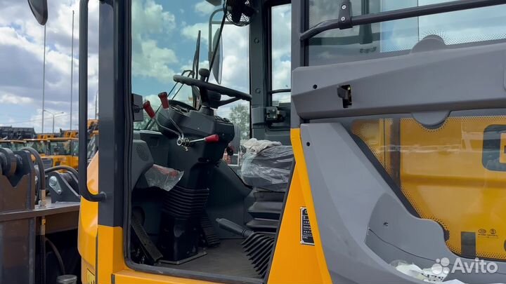 Фронтальный погрузчик Granit ZL920, 2023