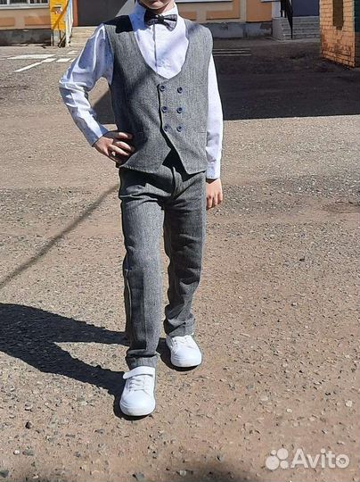 Костюм на мальчика рост 122