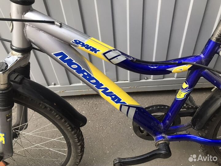 Велосипед б у размер колеса 20