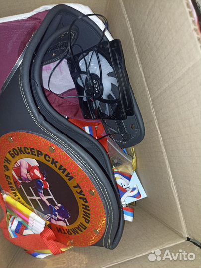 Продам медали и кубки +вентилятор для компьютера