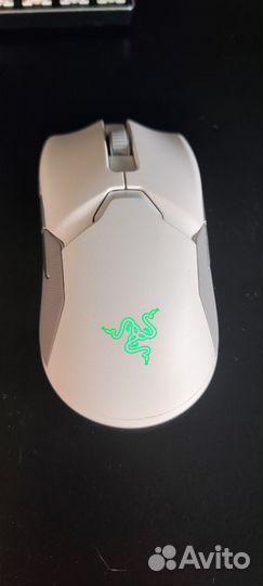Продам мышь Razer Viper Ultimate Белая +станция