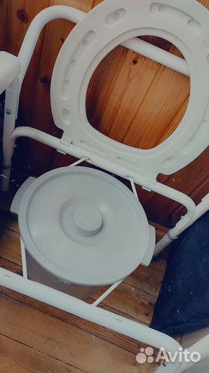 Унитаз для инвалидов