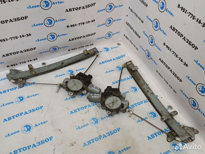 Стеклоподъмник задний Mitsubishi lancer cedia