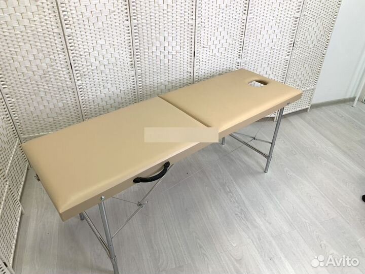 Массажный стол