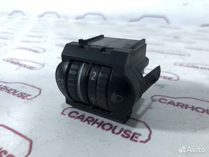 Кнопка подсветки приборной панели Volkswagen Golf