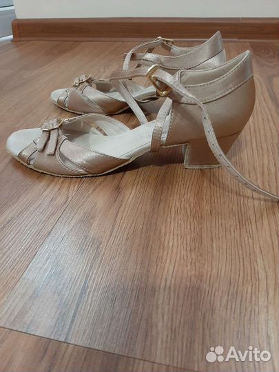 Туфли бальные