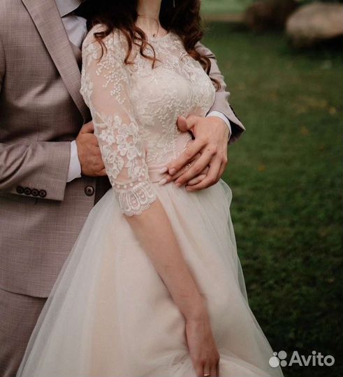 Свадебное платье