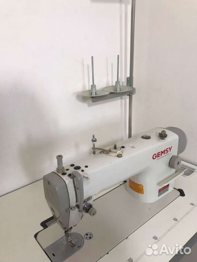 Оверлок и швейная машинка гемси