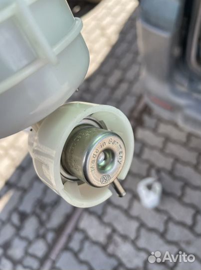 Регулятор давления топлива с фильтром бмв Х3 Е83