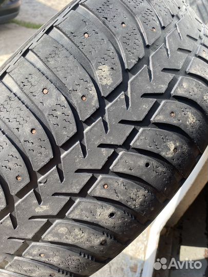 Bridgestone Ice Cruiser 5000 205/55 R16 91T