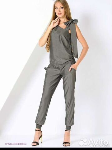 Комбинезон женский