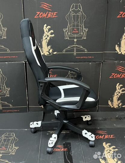 Геймерское кресло новое