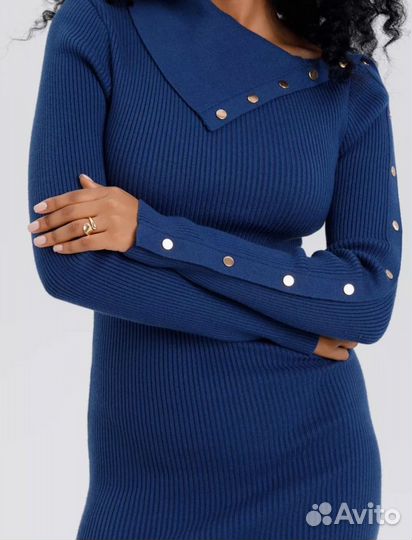 Платье-лапша с разрезом