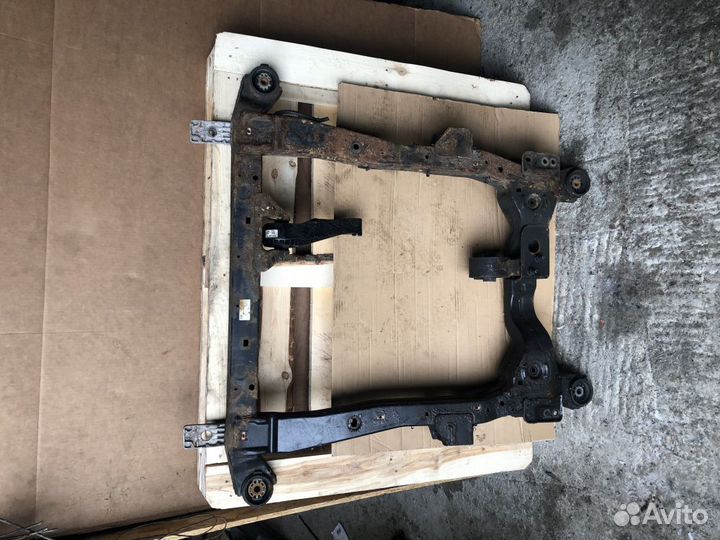 Подрамник передний opel astra J