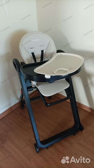 Стульчик для кормления luxmom B2