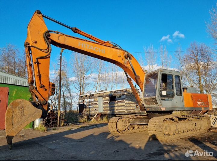 Гусеничный экскаватор Fiat-Hitachi FH200LC-3, 1994