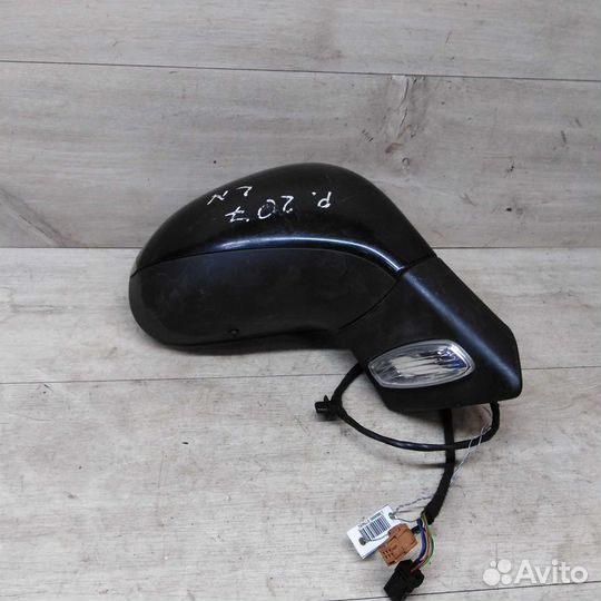 Зеркало правое Peugeot 207
