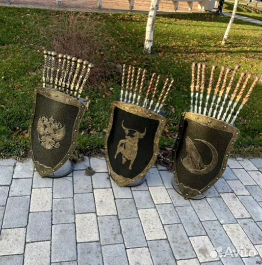 Подставка под шампуры Щит