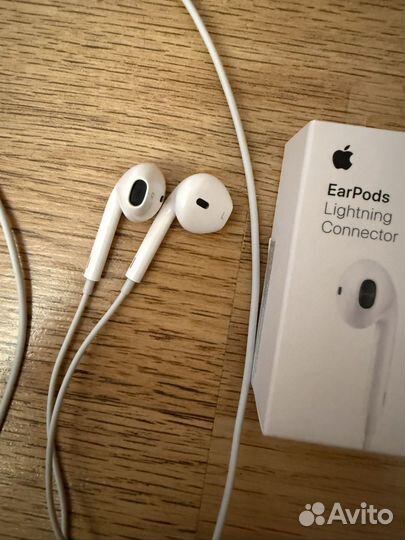 Наушники apple earpods lightning