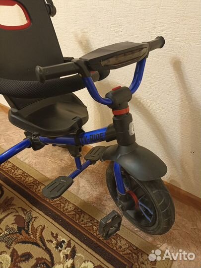 Детский велосипед с родительской ручкой