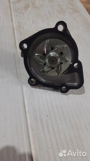 Помпа Mitsubishi Asx GA3W 4B10