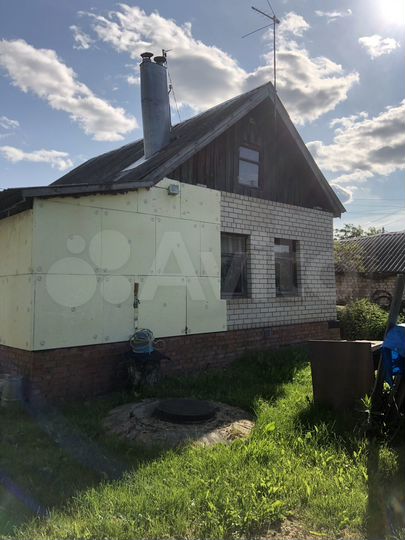 Дом 29,5 м² на участке 8 сот.