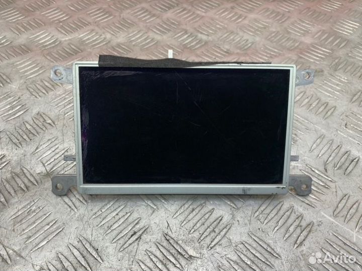 Дисплей информационный Audi A4 8K2