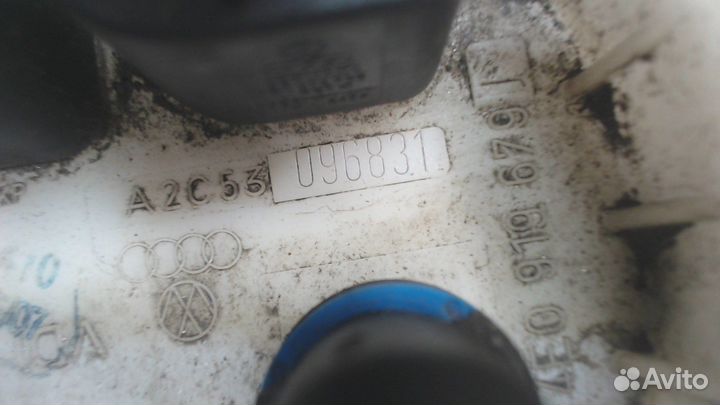 Насос топливный электрический Audi Q7, 2007