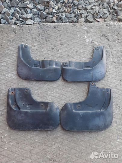 Брызговики toyota camry 50