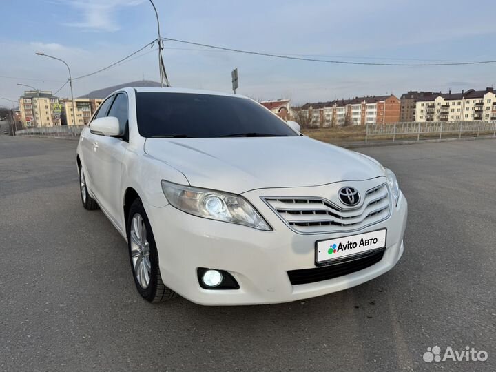 Toyota Camry 3.5 AT, 2009, 300 000 км