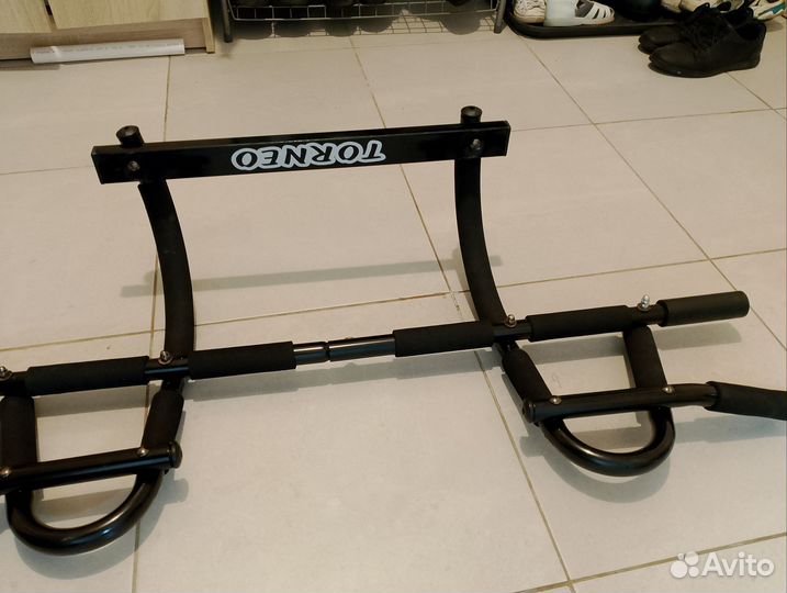 Турник в дверной проём Torneo Door Gym Pro